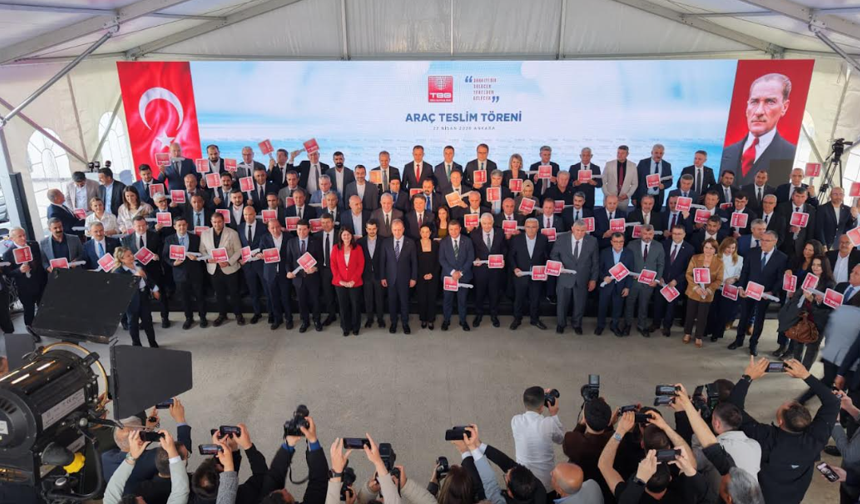 BAŞKAN SEÇER, TBB TARAFINDAN DÜZENLENEN ‘ARAÇ TESLİM TÖRENİ’NE KATILDI