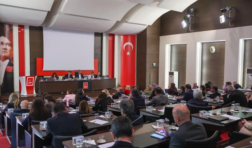 CHP PM ÜYESİ OZAN VARAL, GENEL MERKEZ’DE PARTİ MECLİSİ TOPLANTISINA KATILDI