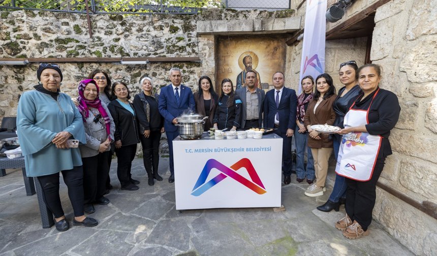 TARSUS’TA YÖRESEL LEZZETLERİN YAPIM AŞAMALARI KAYIT ALTINA ALINIYOR