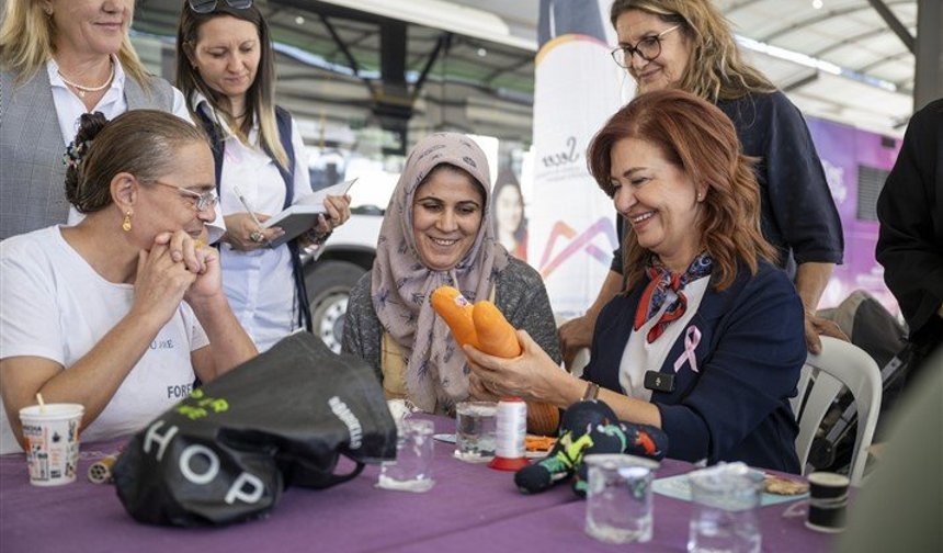 Mersin Büyükşehir Sosyal Destek Ağıyla Binlerce Aileye Ulaşıyor: Kimse Geride Bırakılmıyor