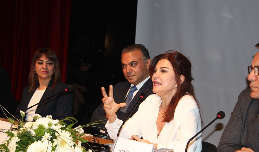 Sedef Kabaş: “Hakikatin Peşinde Olmak Bedel Ödemeyi Göze Almaktır”