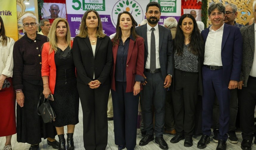 Helin Kaya ve Avukat Yakup Ataş DEM Parti Adana İl Eşbaşkanı Seçildi
