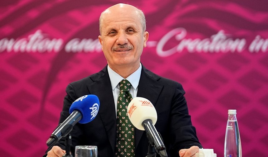 YÖK Başkanı Özvar, AArU ve EURAS temsilcileriyle bir araya geldi