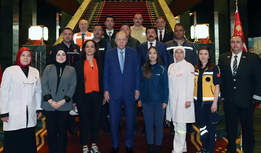 Erdoğan: “İşçinin Aleyhine Hiçbir Adım Atmayız” – Beştepe’de 1 Mayıs Buluşması
