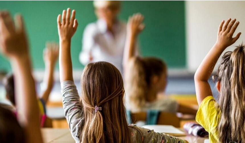 2025-2026 Eğitim Yılı 26 Haziran’da Sona Eriyor, Okullar 14 Eylül 2026’da Yeniden Açılıyor