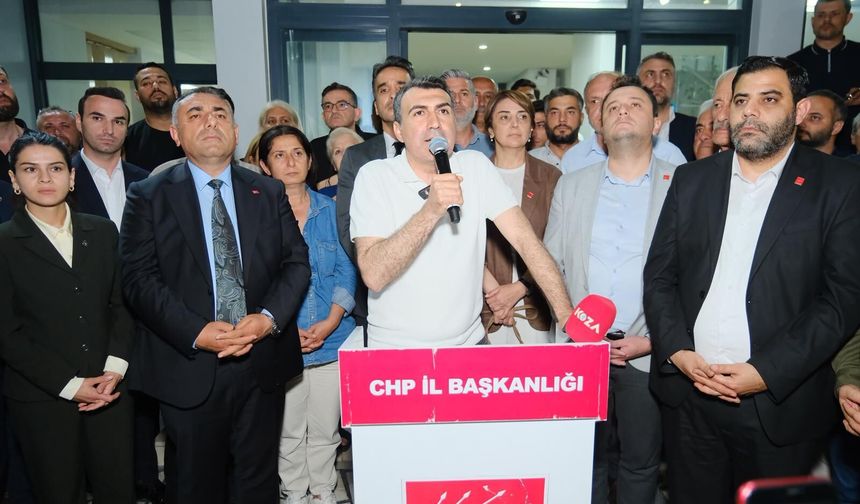CHP Adana İl Başkanı Anıl Tanburoğlu’ndan Kurultay Kararı Tepkisi: “Baba Ocağına Sahip Çıkacağız”