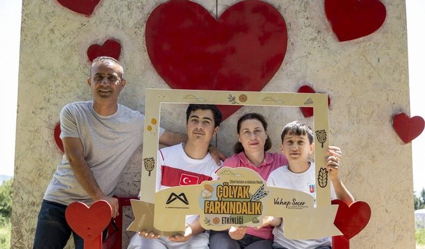 MERSİN BÜYÜKŞEHİR’DEN DÜNYA ÇÖLYAK GÜNÜ’NDE FARKINDALIK ETKİNLİĞİ