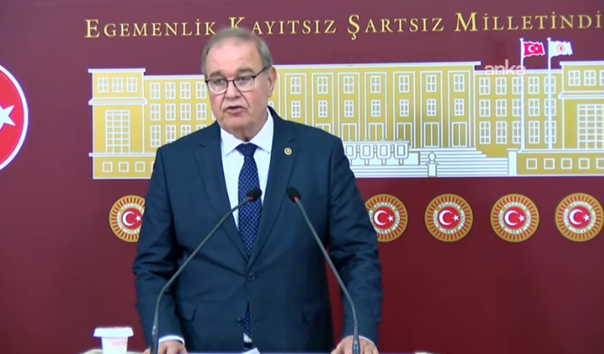 Faik Öztrak’tan CHP’de Birlik Çağrısı: “Partimizin Yoluna Koskoca Bir Kaya Yuvarladılar”