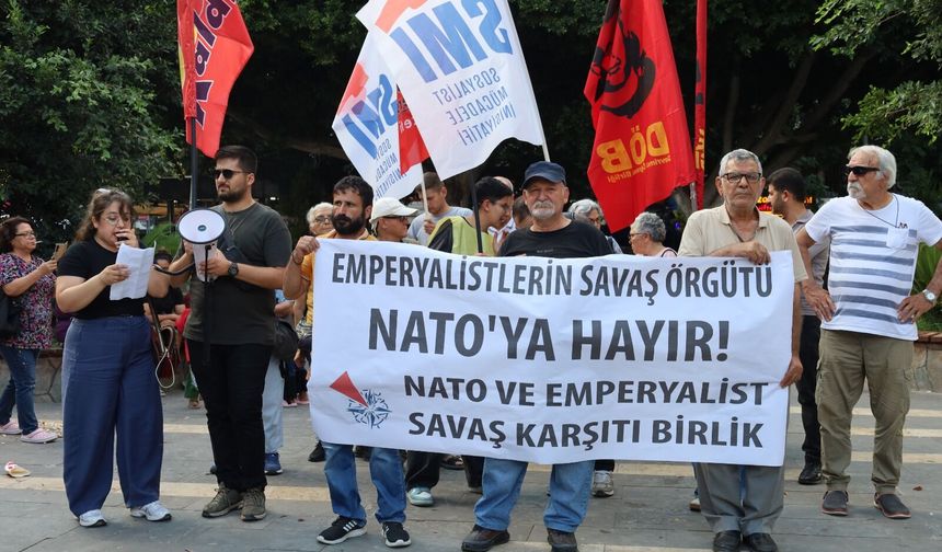 Adana'dan NATO Zirvesi Öncesi Savaş Karşıtı Yürüyüş: “Tutuklamalar Mücadeleyi Durduramaz”