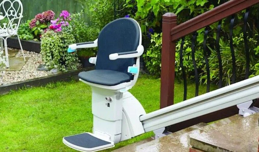 Tekerlekli Sandalye Asansörü Kullanıcı Gözünden Günlük Yaşam Deneyimi