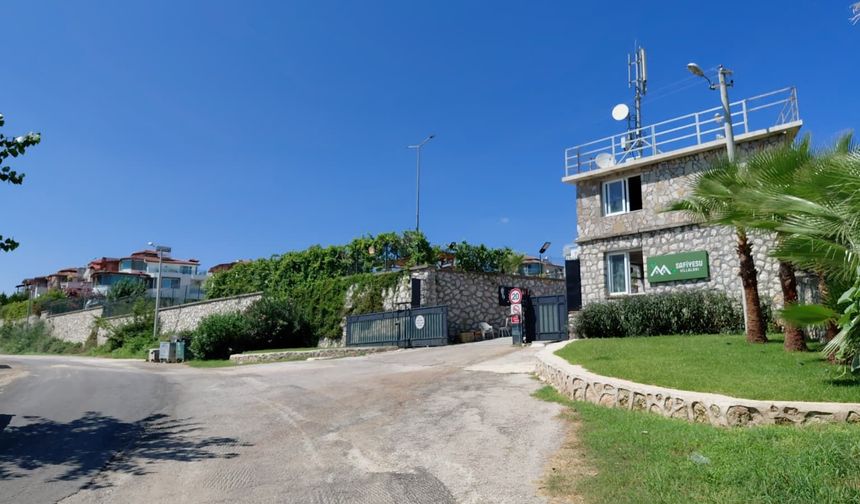 Adana'da Yüzlerce Kişi Günlerdir Elektriksiz: Safiyesu Villaları'ndan Yetkililere Acil Çözüm Çağrısı