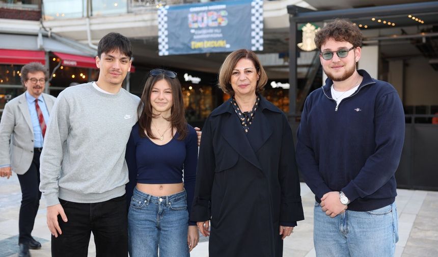 Başkan Ünlüce Gençlere Seslendi: “Eskişehir’imize Hoş Geldin”