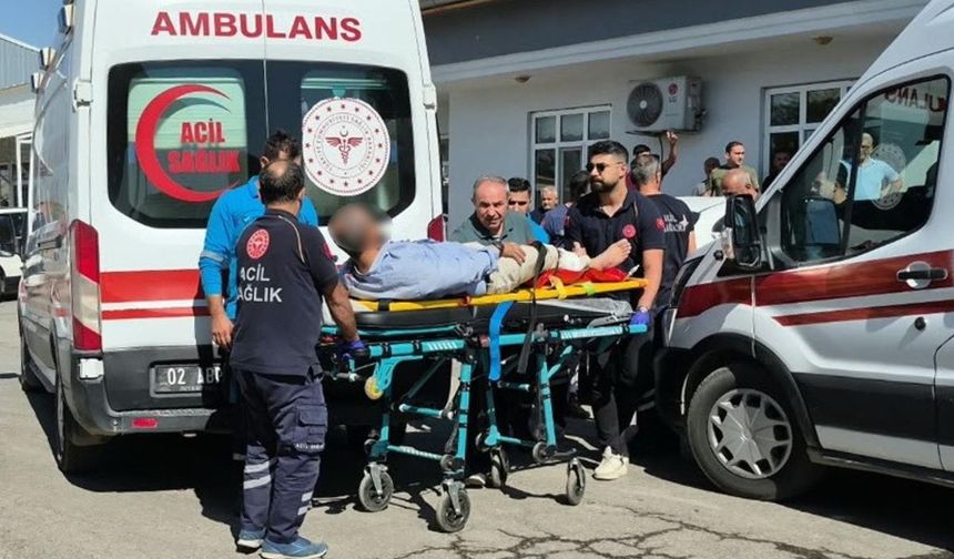 Adıyaman Belediyesi ek hizmet binasında silahlı saldırı: 3 yaralı