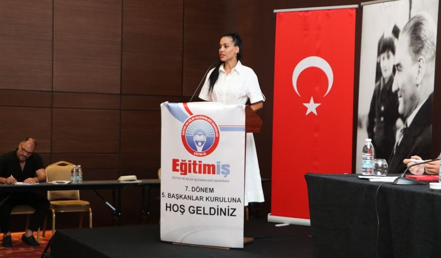 Hatice Hazar’ın da Konuştuğu Eğitim-İş Başkanlar Kurulu’ndan Mesaj: “Kurtuluş’tan Cumhuriyet’e Tam Bağımsız Türkiye”