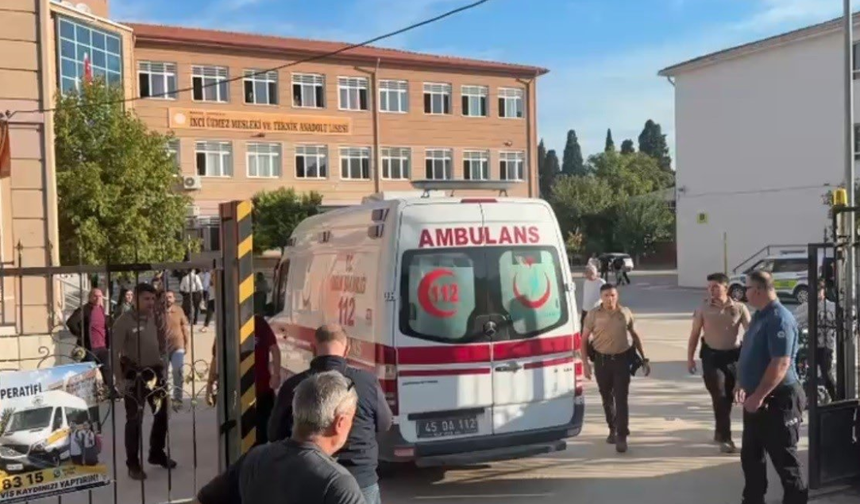 Manisa'da okula silahlı saldırı: 5 Öğrenci yaralandı