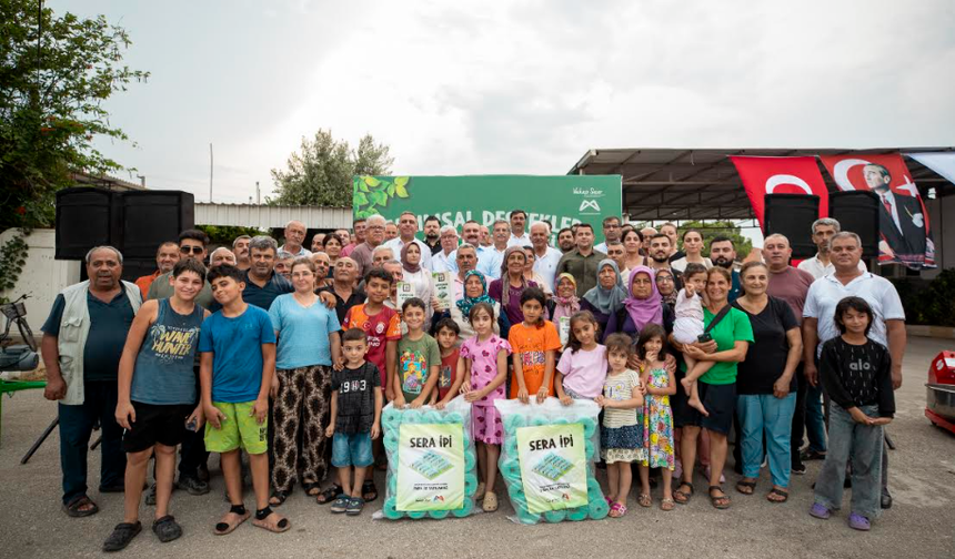 Mersin Büyükşehir’den Kazanlı üreticilerine tarımsal destek