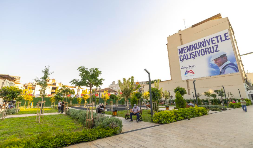 HEM ESNAF HEM DE YURTTAŞTAN MERSİN BÜYÜKŞEHİR’E TAM NOT