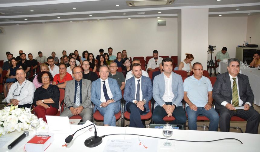 Ecz. Elekarışmaz, “Mesleğimizin en büyük sorunu: İstihdam”