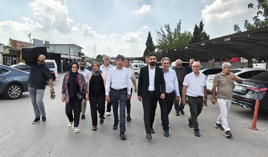 DEM Parti Adana’da nakliyecilerle buluştu: Artan maliyetler ve çöp sorunu gündemde