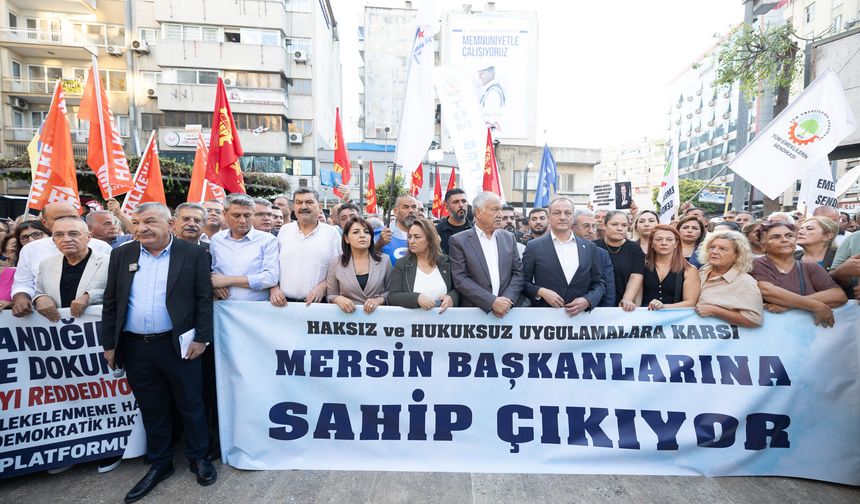 Mersin, tutuklu belediye başkanları için buluştu: “Başkanlarımıza sahip çıkıyoruz”