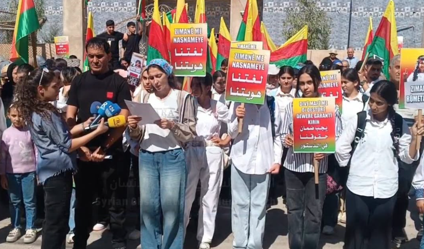 Suriye’de Kürtçe eğitimin üç dersle sınırlandırılmasına tepki: “Dil olmadan yaşam olmaz”
