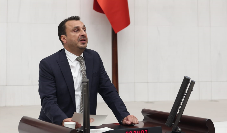 “Yoksulluk Sınırı 123 Bin Lirayı Aştı, 4 Asgari Ücret Bile Yetmiyor”