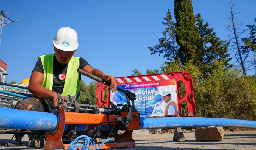 MESKİ’DEN AYDINCIK’TA İÇME SUYU HATTI YENİLEME ÇALIŞMASI