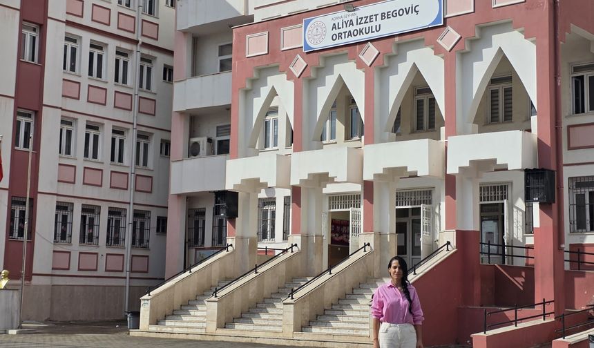Adana’da Okulda Bıçaklı Saldırı: Hatice Hazar’dan Çağrı, “Çocuklarımızı Korumak İçin Daha Ne Bekleniyor?”