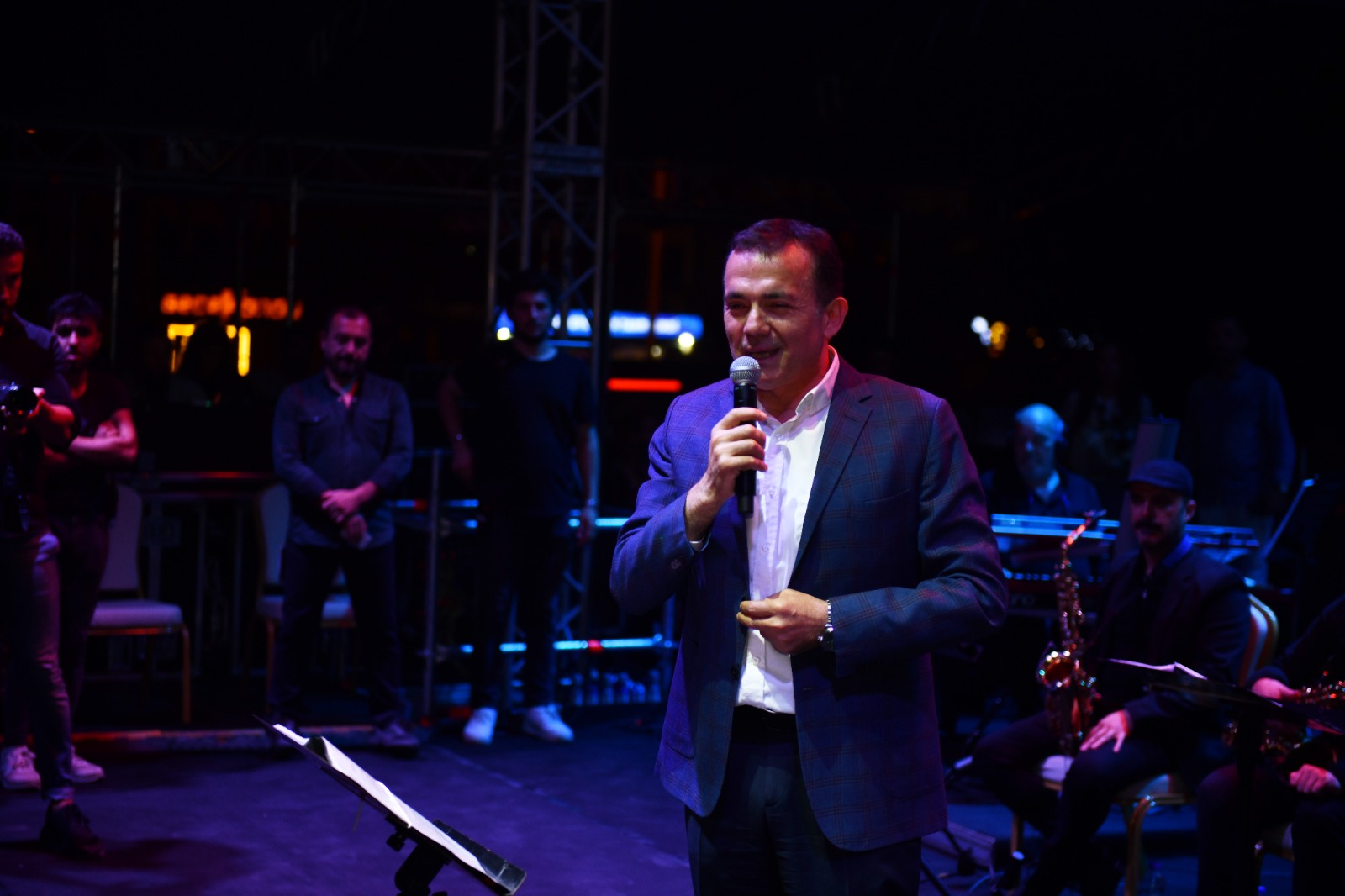 Cumhuriyet Bayramı Yenişehir'de Volkan Konak konseriyle kutlandı (2)