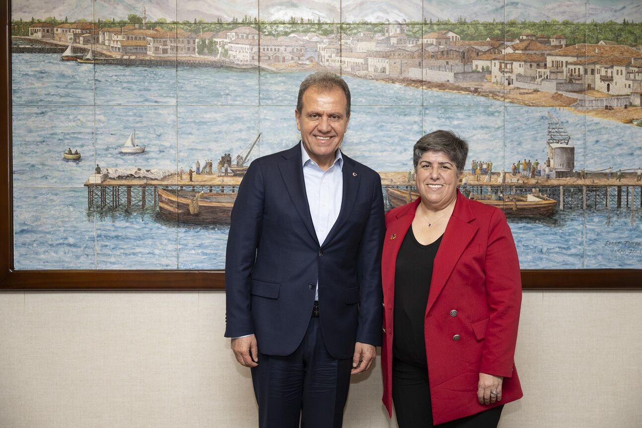 BAŞKAN SEÇER, TÜRKİYE KADIN DERNEKLERİ FEDERASYONU BAŞKANI CANAN GÜLLÜ İLE BİR ARAYA GELDİ (3)