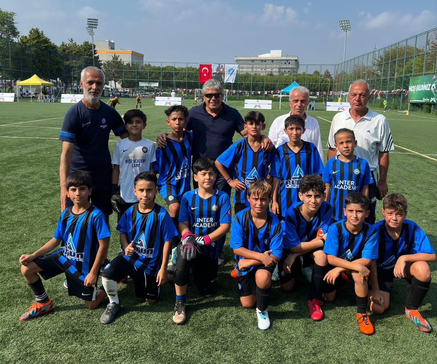 BÜYÜKŞEHİR’İN ‘U-11 U-12 MİNİKLER ŞENLİK LİGİ’ BAŞLADI  (4)