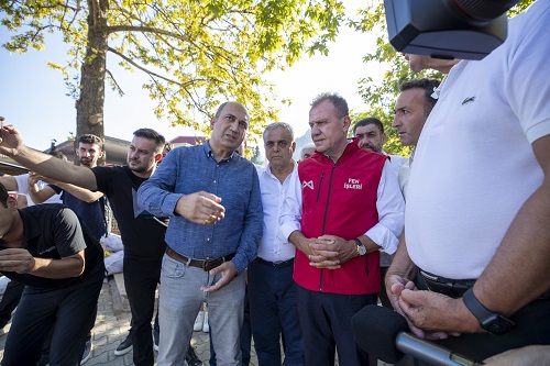 BAŞKAN SEÇER, FINDIKPINARI KATLI OTOPARK VE PAZAR YERİ İNŞAATINI İNCELEDİ (1)-1