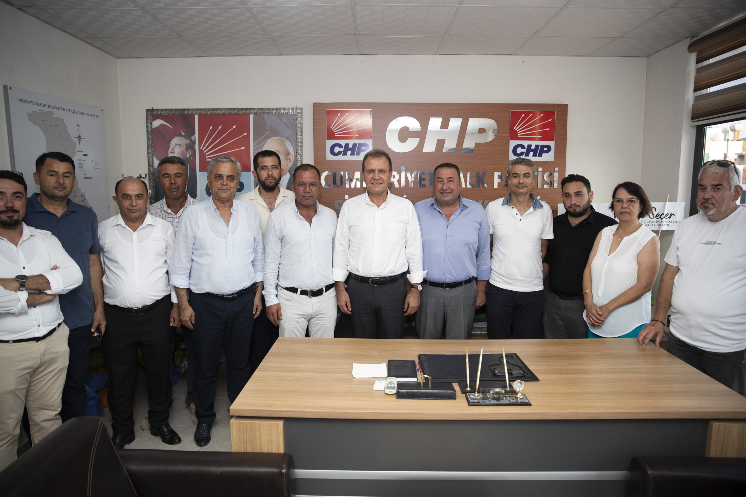 BAŞKAN SEÇER'DEN CHP SİLİFKE İLÇE ÖRGÜTÜ'NE HAYIRLI OLSUN ZİYARETİ