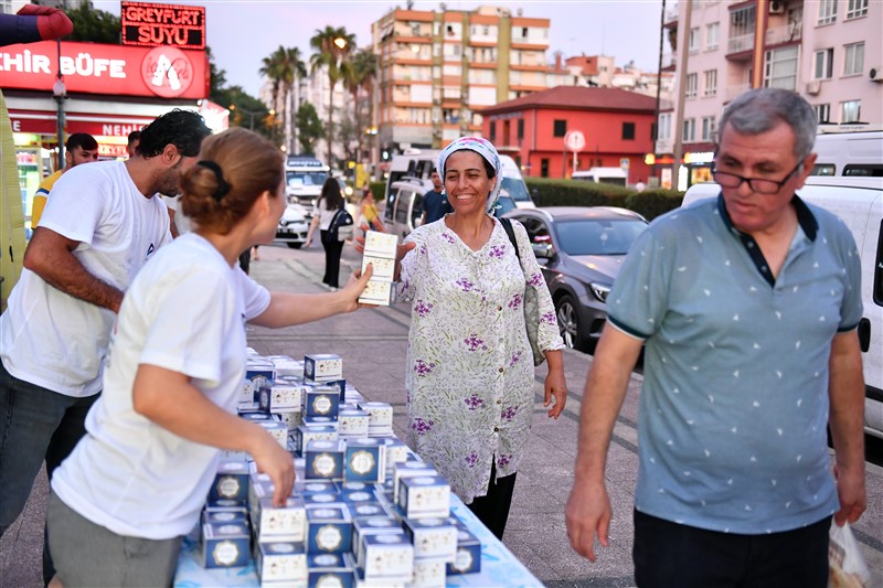MEVLİT KANDİLİ’NDE SİMİTLER YİNE MERSİN BÜYÜKŞEHİR’DEN (3)