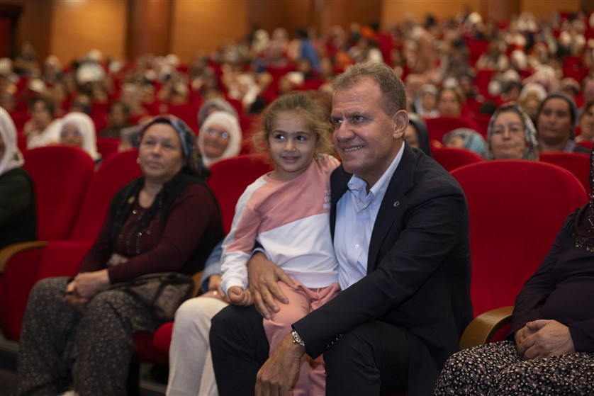 BAŞKAN SEÇER, MERSİN’İN ÜRETİCİ KADINLARI İLE BİR ARAYA GELDİ (9)