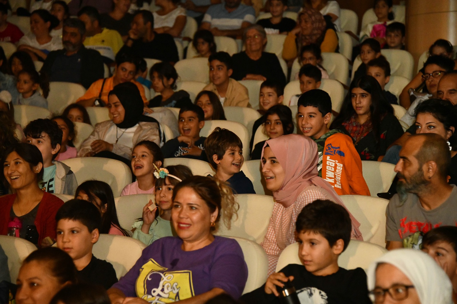 Yenişehir Belediyesinden ara tatilde çocuklara özel tiyatro (2)