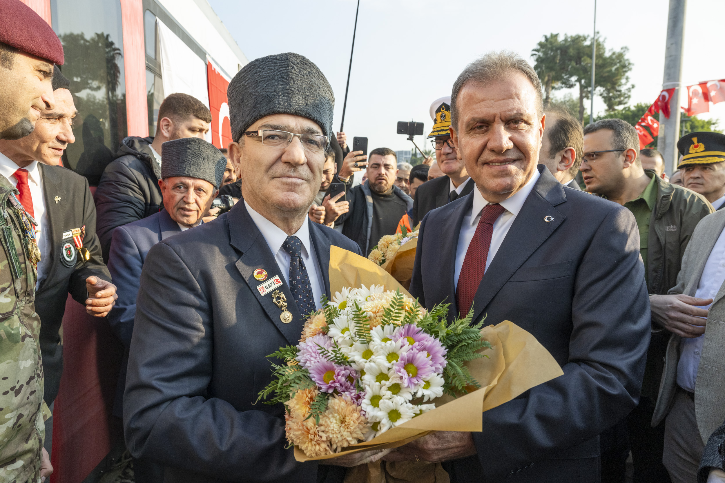 3 OCAK MERSİN’İN DÜŞMAN İŞGALİNDEN KURTULUŞUNUN 102. YIL DÖNÜMÜ KENTTE COŞKUYLA KUTLANDI (12)