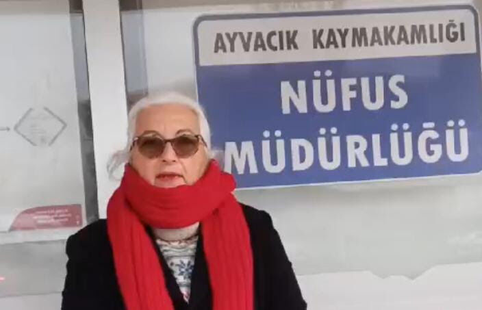 EŞİK: SOY ADI HAKKIMA SAHİP ÇIKIYORUM!