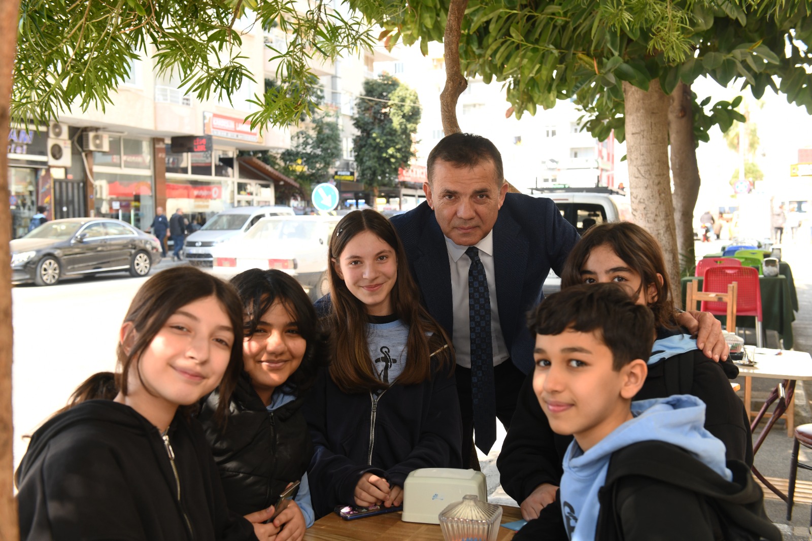 Başkan Abdullah Özyiğit, Gazi Mahallesi’nde Vatandaşlarla Buluştu (4)