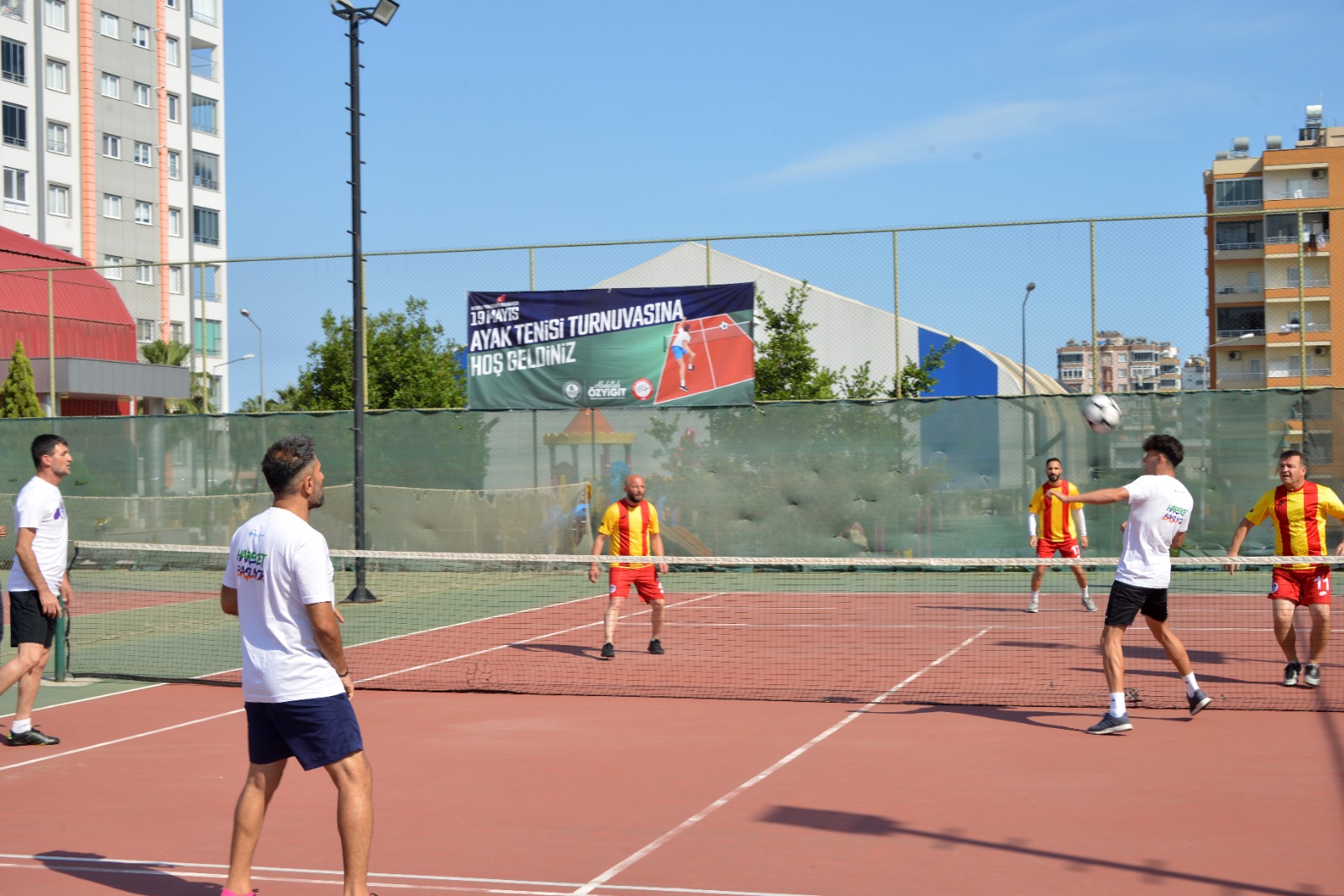 Yenişehir Belediyesi 19 Mayıs Ayak Tenisi Turnuvası Başladı (4)