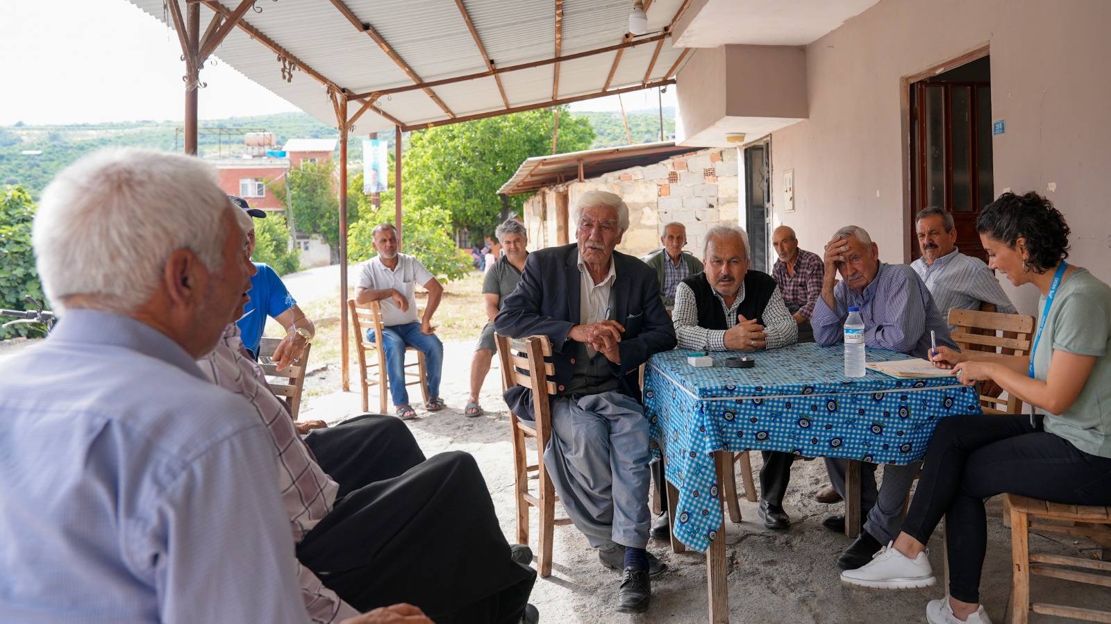 Meski̇, Mersi̇n’de Adim Atilmadik Mahalle Birakmiyor (2)