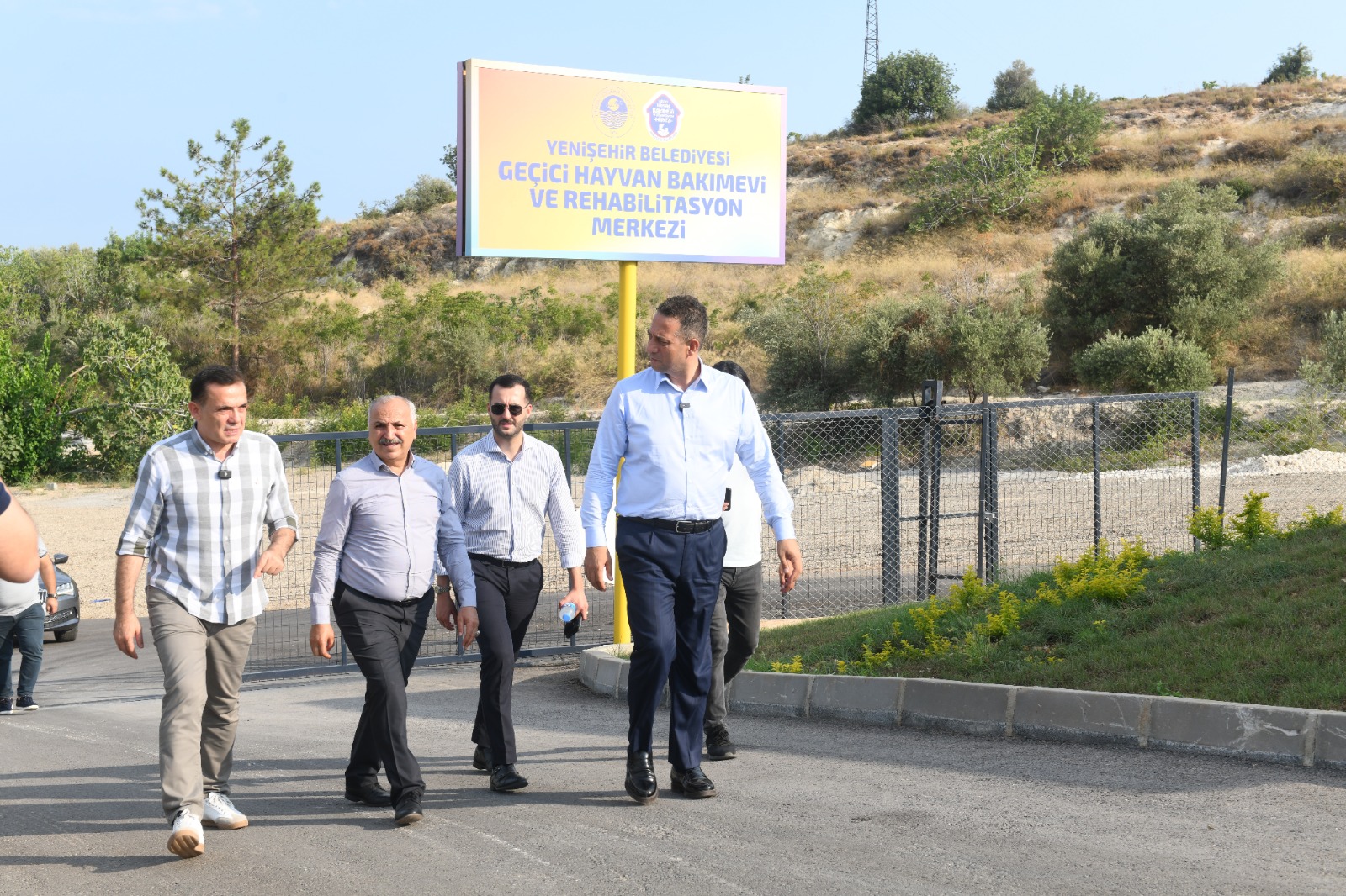 Chp Mersin Milletvekilleri Yenişehir Belediyesinin Hayvan Bakımevini Gezdi (3)