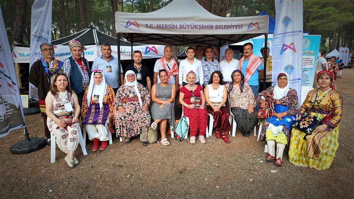 3. Uluslararasi Antalya Yörük Türkmen Festi̇vali̇’nde Mersi̇n Rüzgari (4)