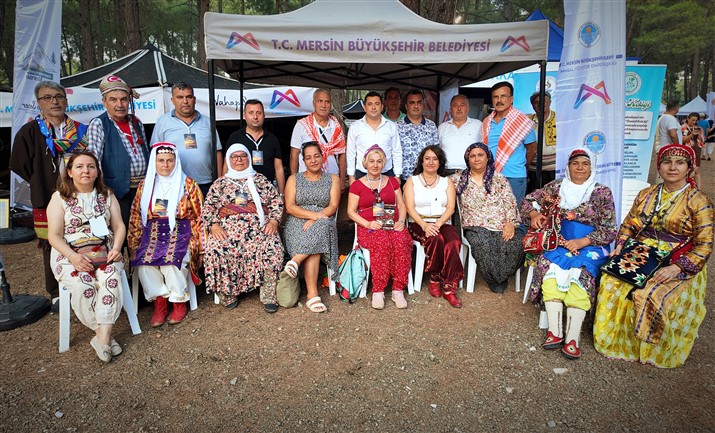 3. Uluslararasi Antalya Yörük Türkmen Festi̇vali̇’nde Mersi̇n Rüzgari (5)