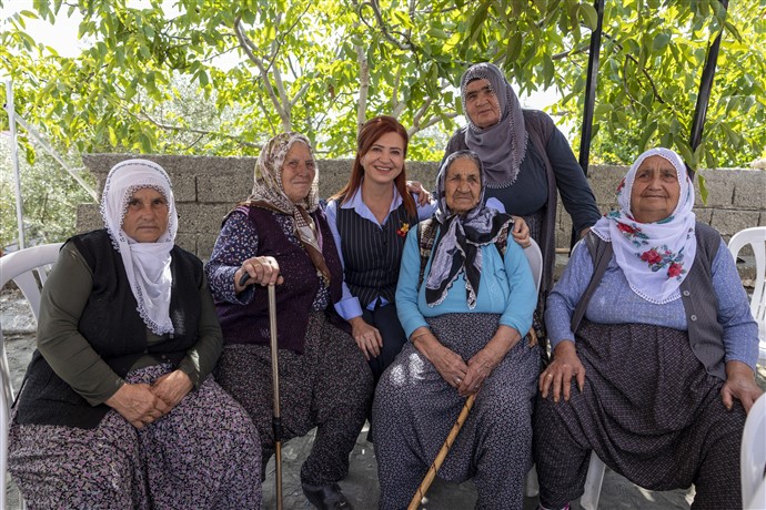 Büyükşehi̇r’i̇n ‘Kirsal Mahalle Buluşmalari’ Kenti̇n Dört Bi̇r Yanina Yayiliyor (1)