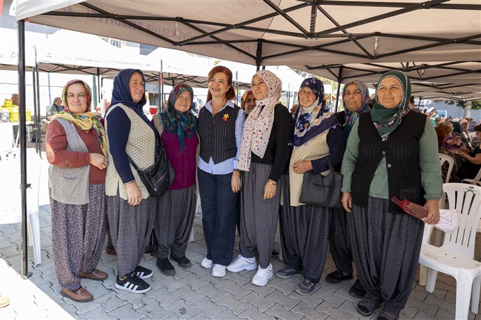 Büyükşehi̇r’i̇n ‘Kirsal Mahalle Buluşmalari’ Kenti̇n Dört Bi̇r Yanina Yayiliyor (7)