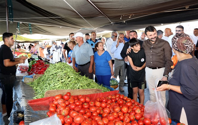 Eş Başkan Sarıyıldız Çay Mah Semt Pazarını Ziyaret 2