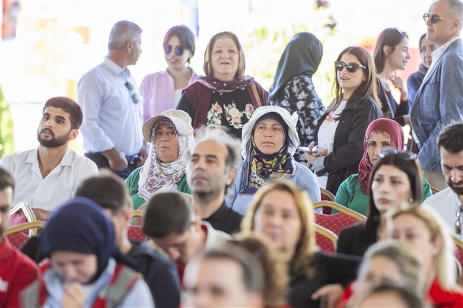 Başkan Seçer, ‘8. Uluslararasi Adana Lezzet Festi̇vali̇’ne Katildi (9)