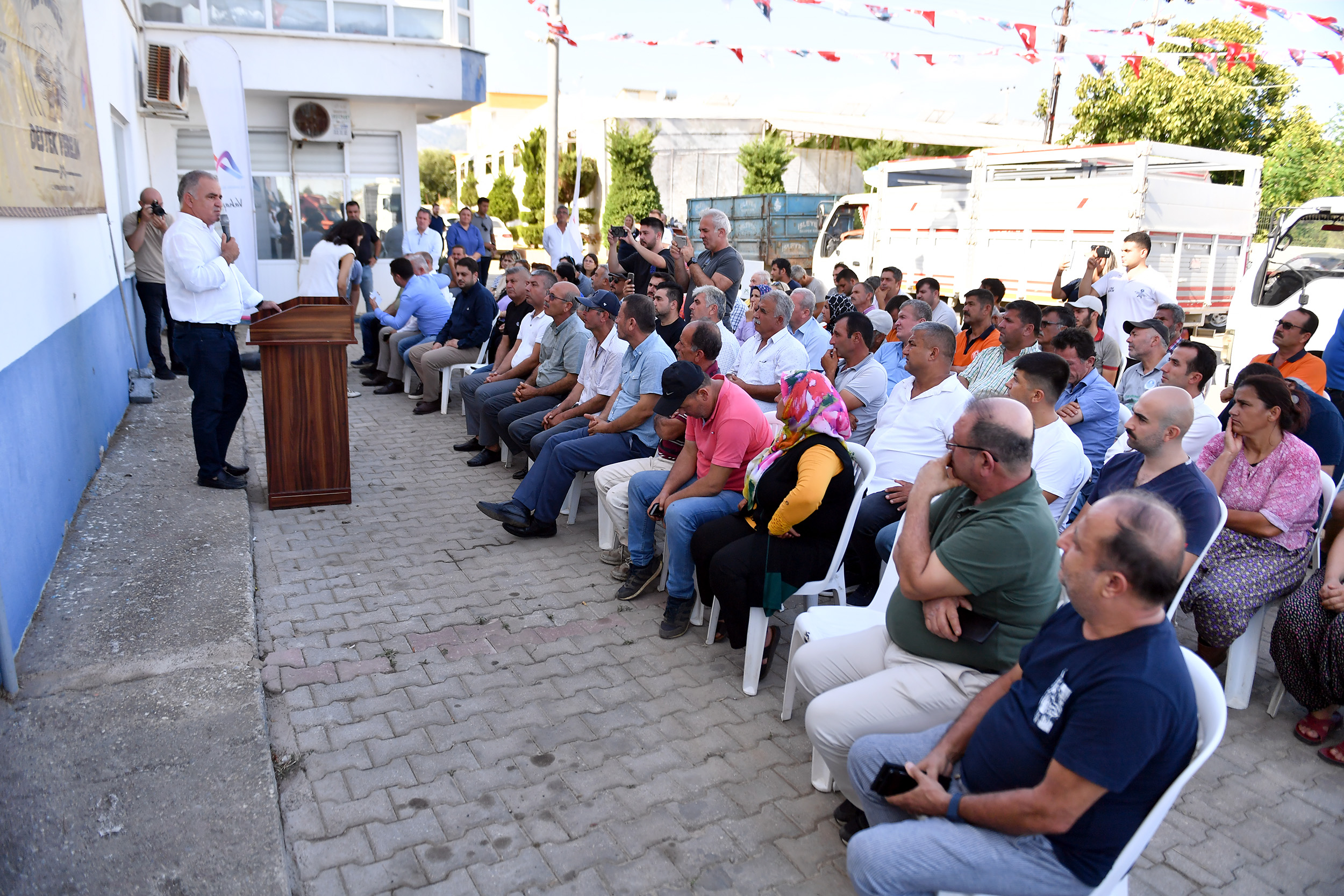 Mersi̇n’i̇n Tarim Ve Hayvanciliği Büyükşehi̇r’i̇n Projeleri̇yle Kalkiniyor (5)