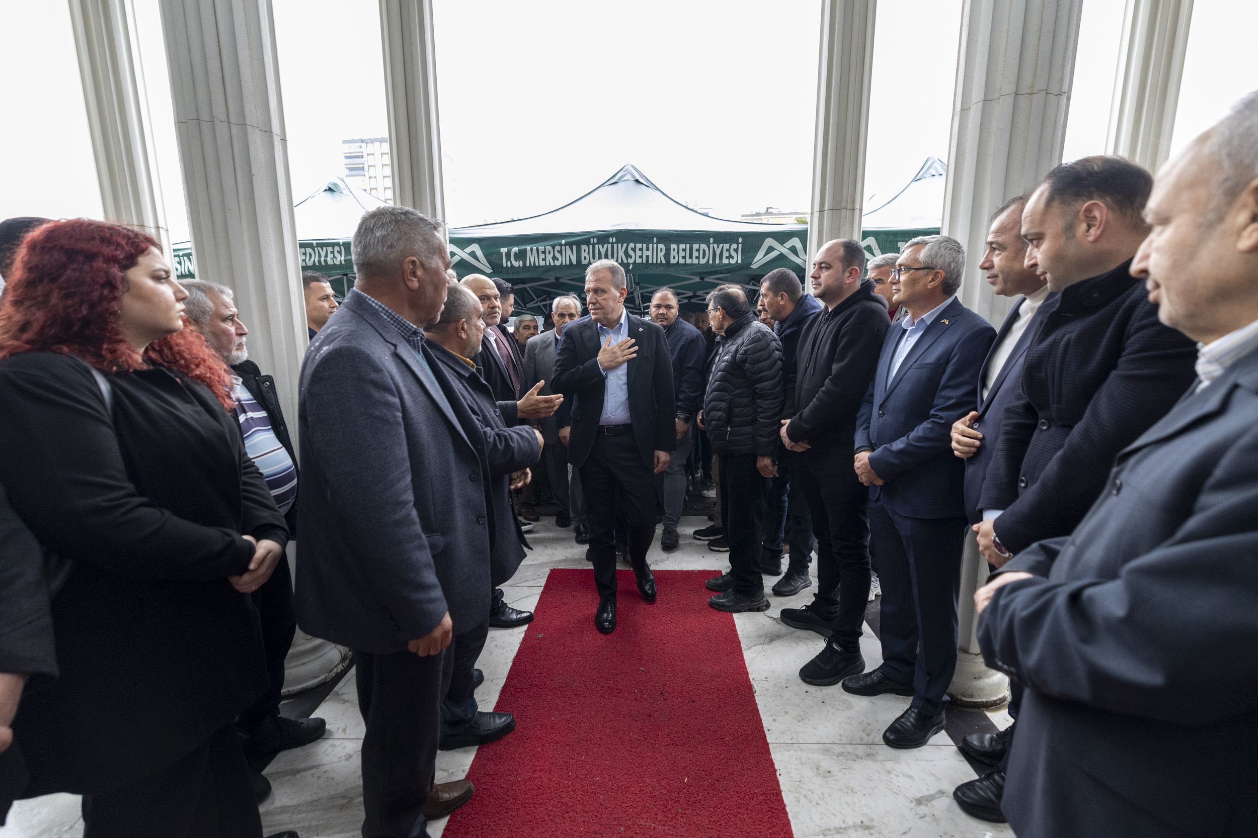 Başkan Seçer’i̇n Vefat Eden Kardeşi̇ Uğurcan Seçer’i̇n Üçüncü Gün Mevli̇di̇ Yapildi (1)